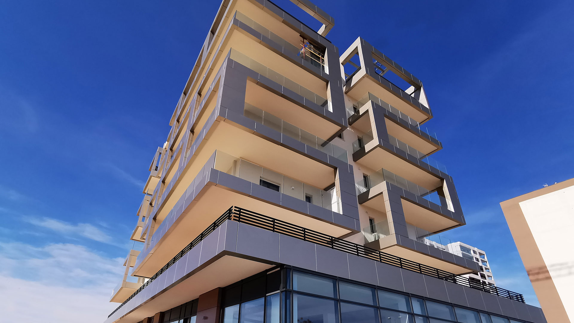 Noema 01